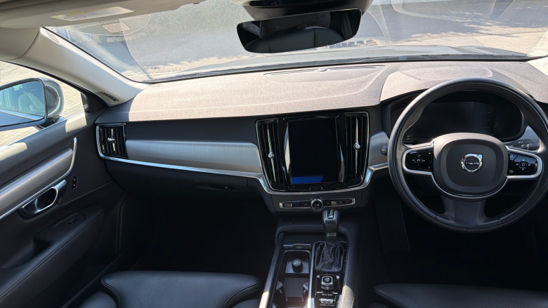 Volvo S90 2.0 D4 Momentum Pro 4dr Geartronic Diesel Saloon